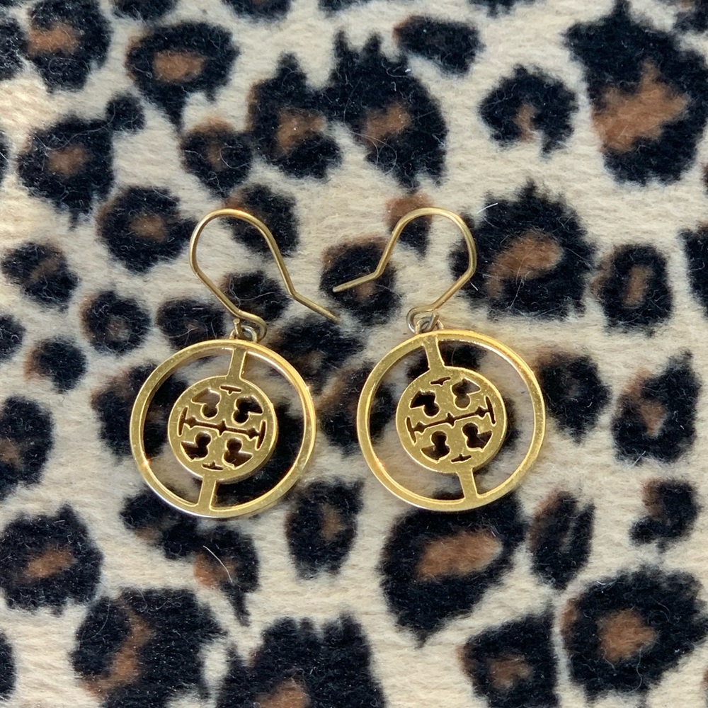 tory burch logo earrings